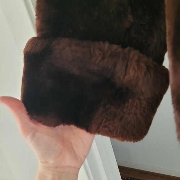 Short Brown Mouton Fur Vintage Coat '50s - Picture 9 of 12